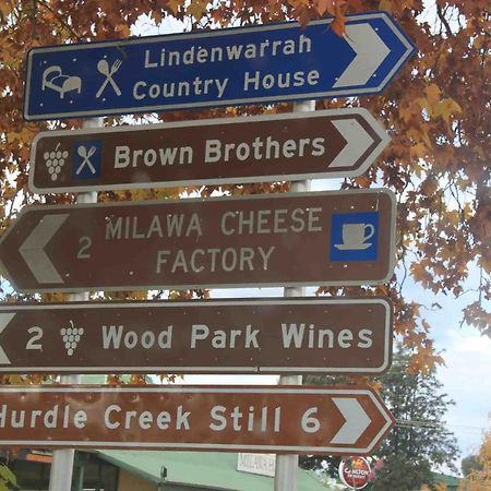 Milawa Vineyard Views - Guesthouse 2 Екстериор снимка