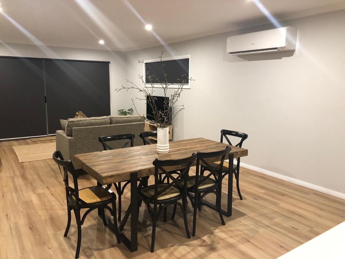 Milawa Vineyard Views - Guesthouse 2 Екстериор снимка